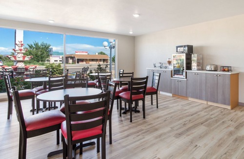 Polvadera Hotel | Baymont by Wyndham Socorro