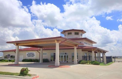 Terrell Hotel | Baymont by Wyndham Terrell