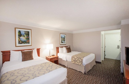 Texarkana Hotel | Baymont by Wyndham Texarkana
