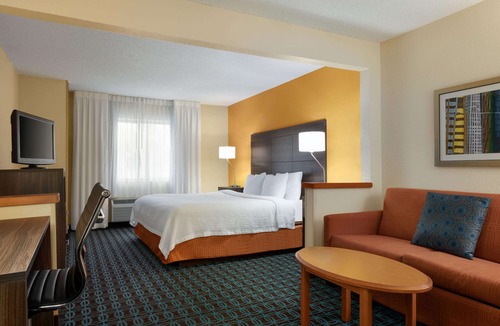 South Tulsa Hotel | Baymont by Wyndham Tulsa