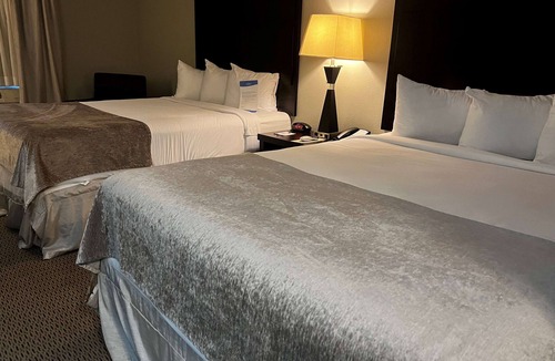 College Station Hotel | Baymont by Wyndham College Station