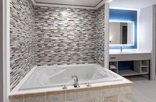 Warrenton Hotel | Baymont by Wyndham Warrenton