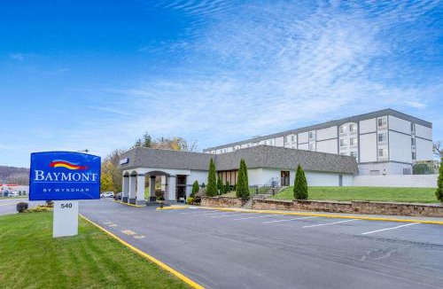 Elmsford Hotel | Baymont by Wyndham White Plains - Elmsford