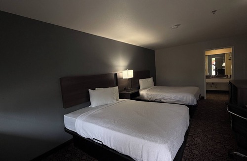 Willow Park Hotel | Baymont by Wyndham Willow Park