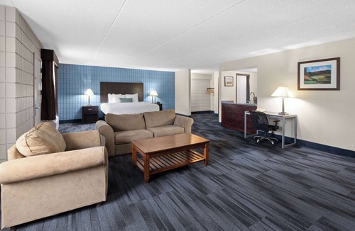 Farmington Hotel | Baymont Inn and Suites by Wyndham Farmington, MO