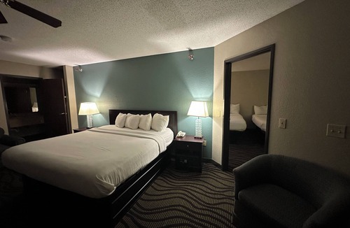 Lincoln Hotel | Baymont Inn & Suites by Wyndham Lincoln NE
