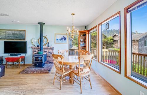 Cape Meares House | Bayocean Retreat