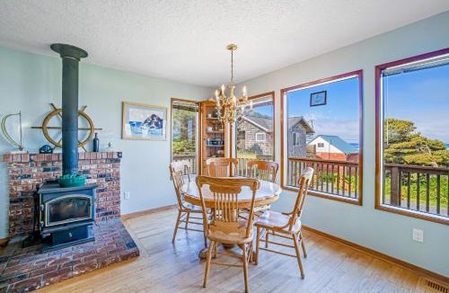 Cape Meares House | Bayocean Retreat