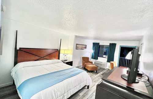 Bayou La Batre Hotel | Bayou Inn & Suites