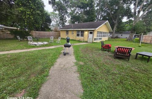 Jennings Apartment | Bayou Phoneix