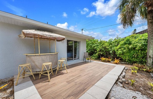East Naples House | Bayshore Bungalow