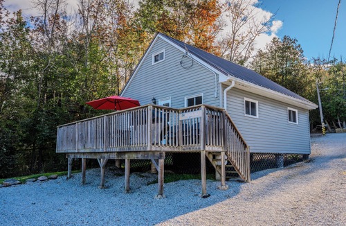 Colpoys Bay Cottage | Bayshore Cottages: The Hukilau