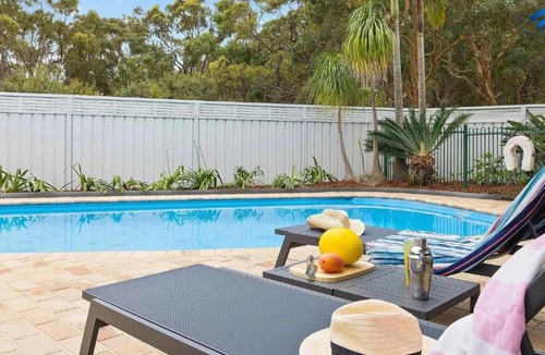 Fingal Bay House | Bayside at Fingal Bay