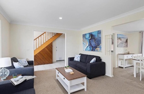 Fingal Bay House | Bayside at Fingal Bay