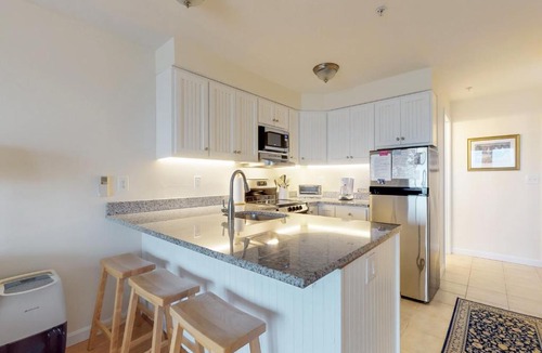 North Truro Apartment | Bayside Beauty