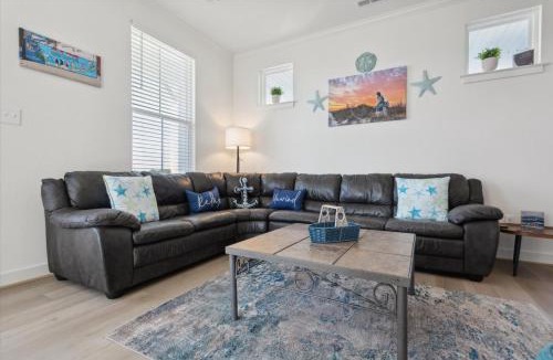 Tower Hill House | Bayside Bliss at Cape Charles - New home in Bay Creek w pool & more!