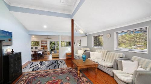 Hardys Bay House | Bayside Bliss