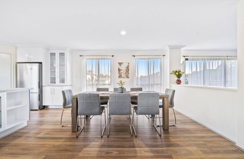 Redland Bay House | Bayside Blissn