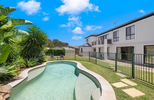 Redland Bay House | Bayside Blissn