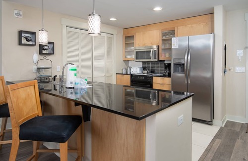 Baytowne Wharf Condo | Bayside ~ Community Pool ~ Spacious Balcony