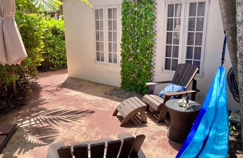 Northeast Miami Cottage | Bayside Cottage Retreat