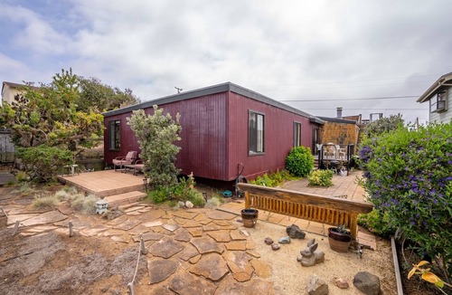 Baywood Park House | Bayside Gem at Elfin Forest