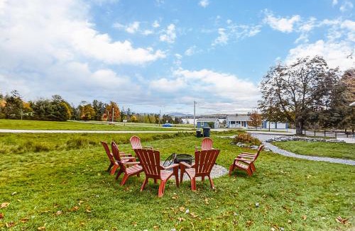 Lamoine House | Bayside Hideout