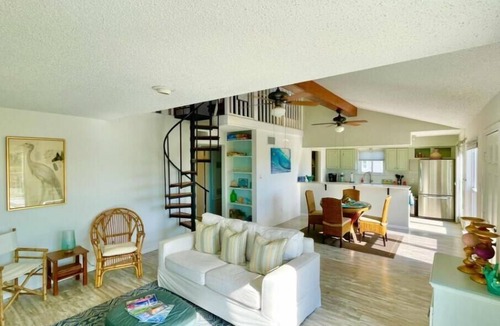 Isla Del Sol House | Bayside home on nature preserve, with unobstructed views of gorgeous sunset.