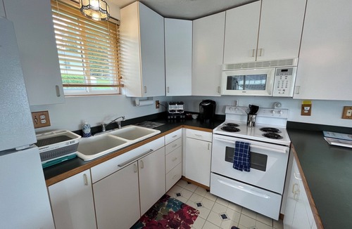 Sterling House | Bayside House in Fair Haven with Boat Dock