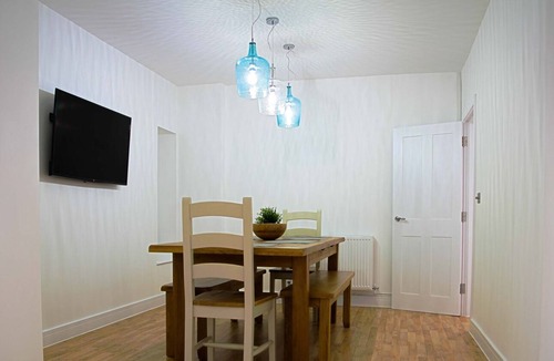 Llandudno House | BAYSIDE HOUSE, luxury holiday cottage in Llandudno