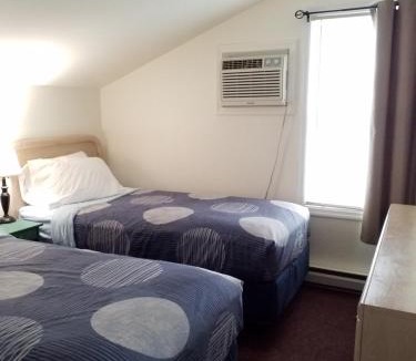 Cooperstown Hotel | Bayside Inn & Marina