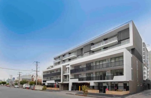Port Melbourne Apartment | Bayside Melbourne Apartment