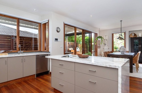 Highett House | Bayside Oasis in Highett