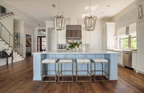Indian Rocks Beach House | Bayside Paradise Mansion - Waterfront and Private