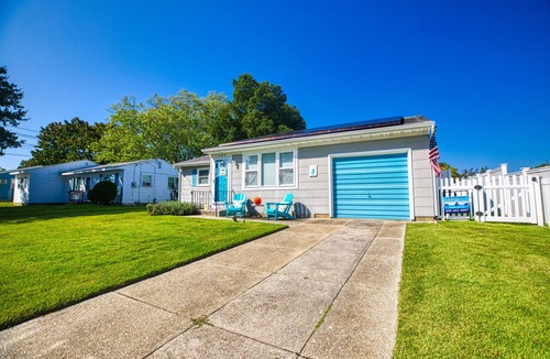 North Cape May House | Bayside Pet Friendly w/CM Beach Tags