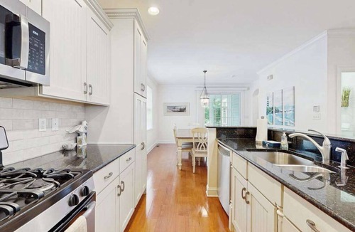 Sun Ridge House | Bayside Resort house w/central AC, private washer/dryer,