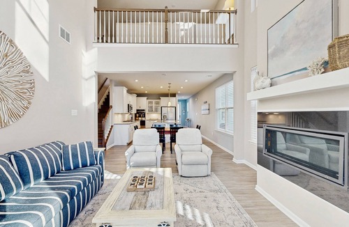St. Martin House | Bayside Resort townhouse with indoor and outdoor pools and hot tub - dogs OK