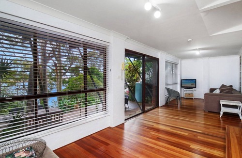 Pretty Beach Central Coast House | Bayside Retreat by HolidayCo.