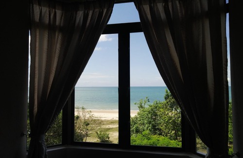 Si Rusa Apartment | Bayu Beach Apartment PD