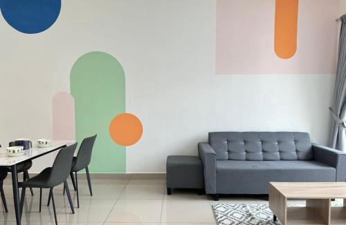 Bukit Jong Apartment | Bayu Temiang - 5pax Pool View