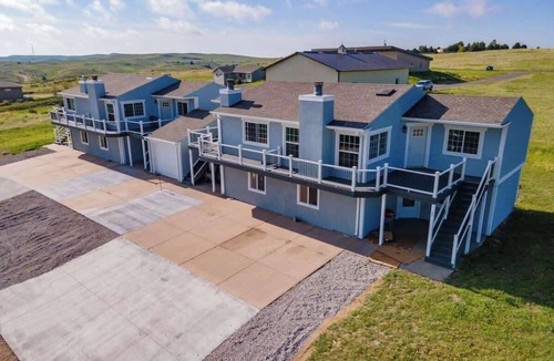 Whitetail Condo | Bayview Condo #2, Ogallala Beach