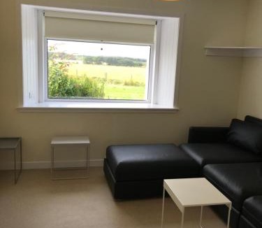 Hunspow Apartment | Bayview Cottage, Dunnetbay accommodation