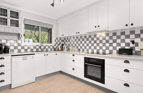 Ventnor House | Bayview Cottage in Ventnor