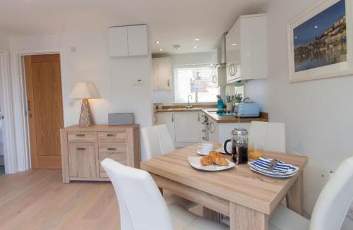 Brixham House | Bayview