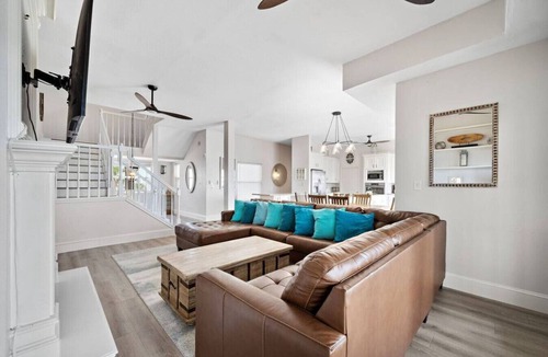 Terramar Beach House | Bayview Home with Boat Slip & Stunning Views