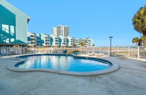 Pensacola Beach Apartment | Baywatch C10