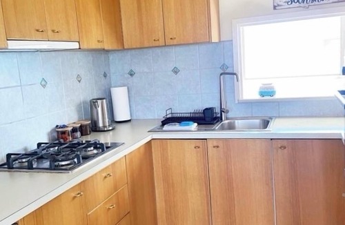 Coronet Bay House | Baywatch – Your Cozy Beach Escape