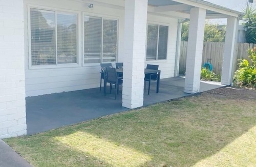 Coronet Bay House | Baywatch – Your Cozy Beach Escape