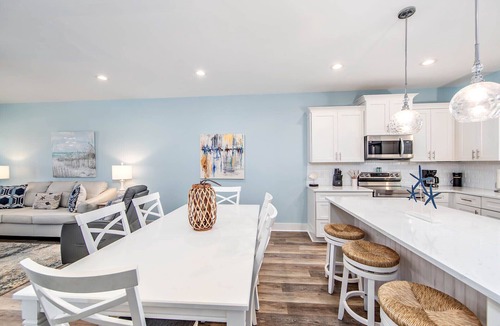 Grand Isle Condo | Baywinds Condo 8: Coastal Realty Group