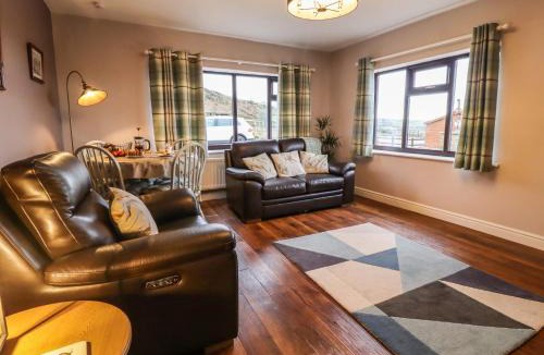 Sutton-in-Craven House | Baywood Cottage